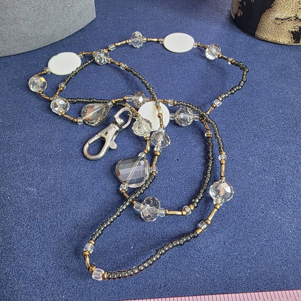 Lanyard Beaded Necklace Holder Name ID Tag Mother Of Pearl Crystal Sparkle - Picture 3 of 6